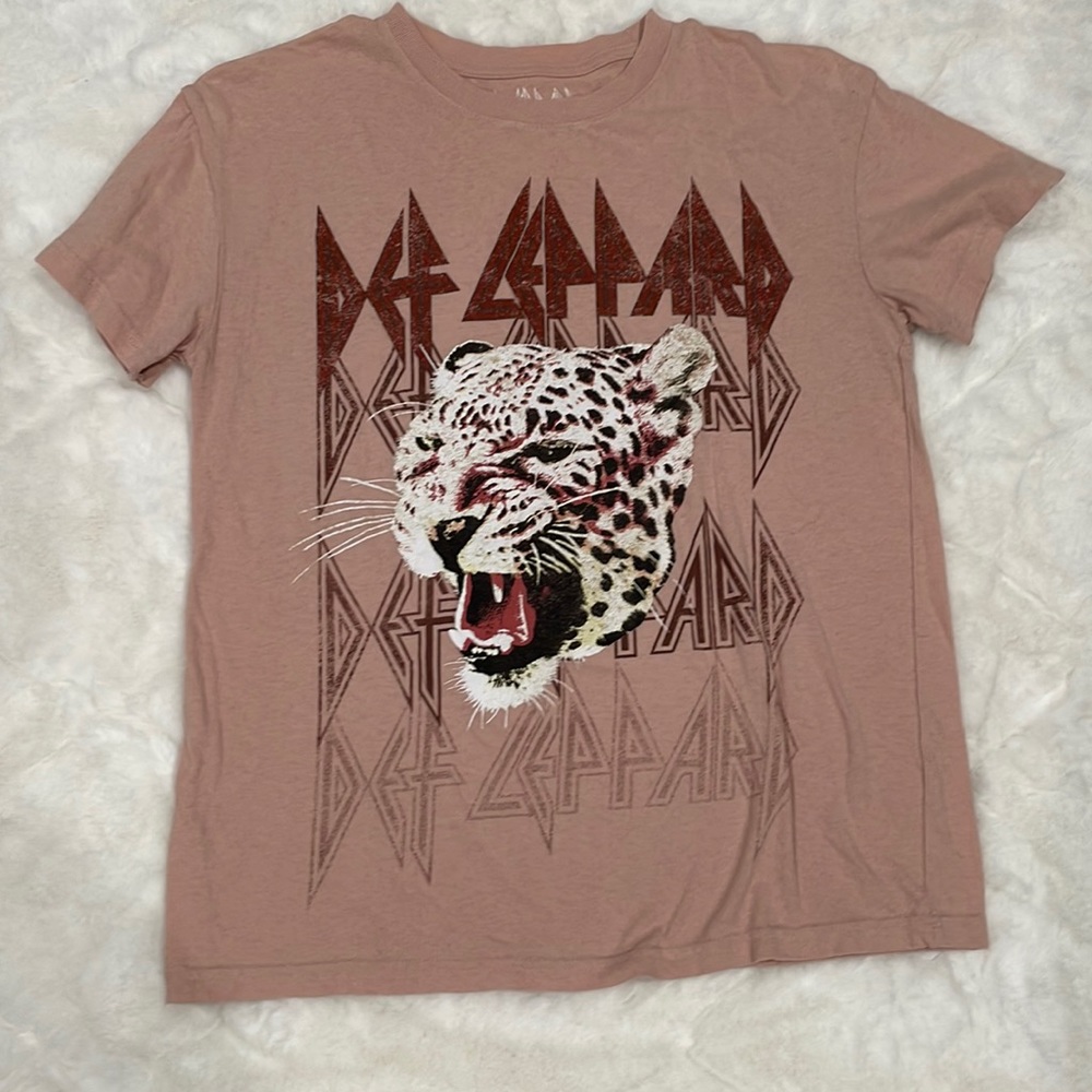 Pink Deaf Leopard Tee